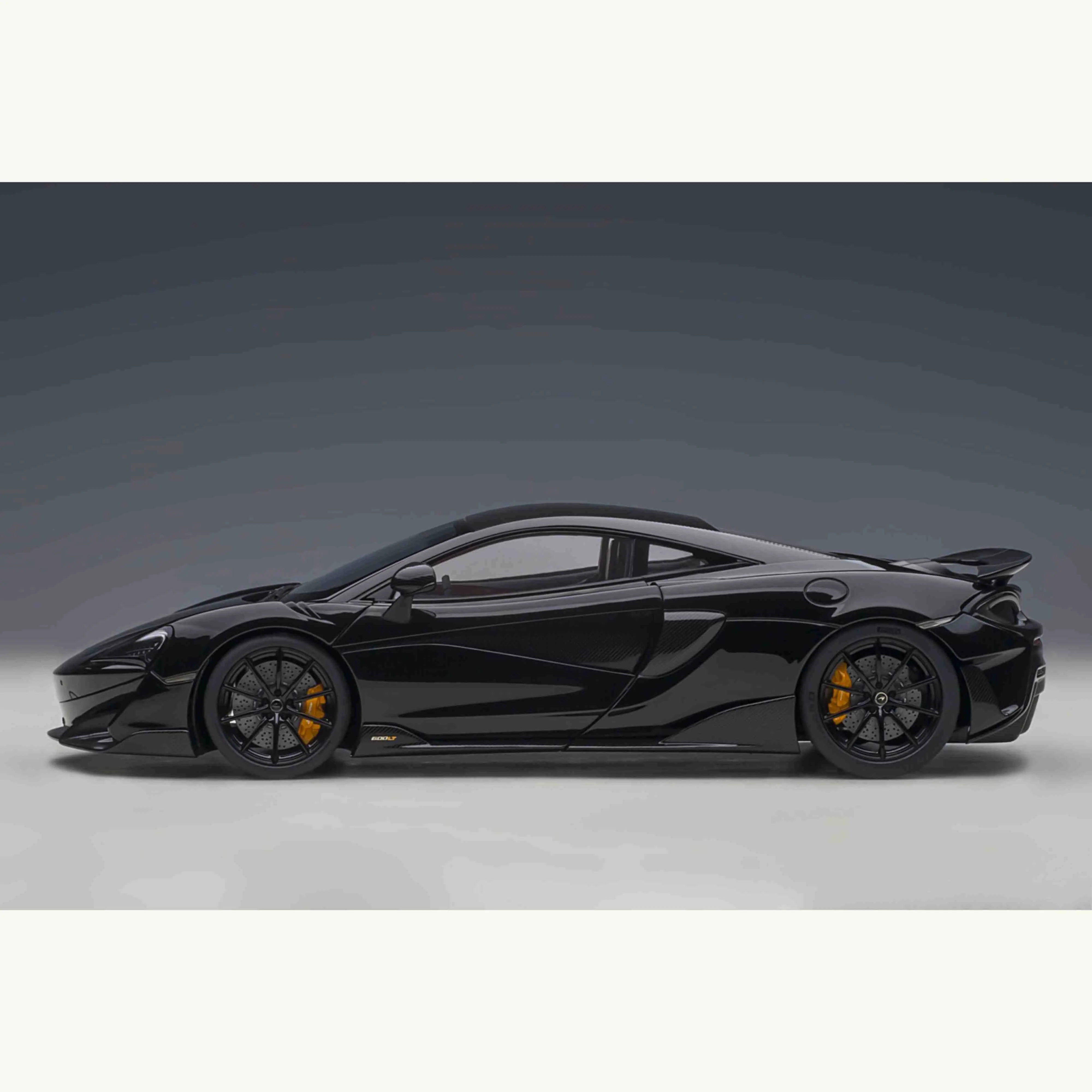 McLaren 600LT 2019 Onyx Black 1/18 - Image 2