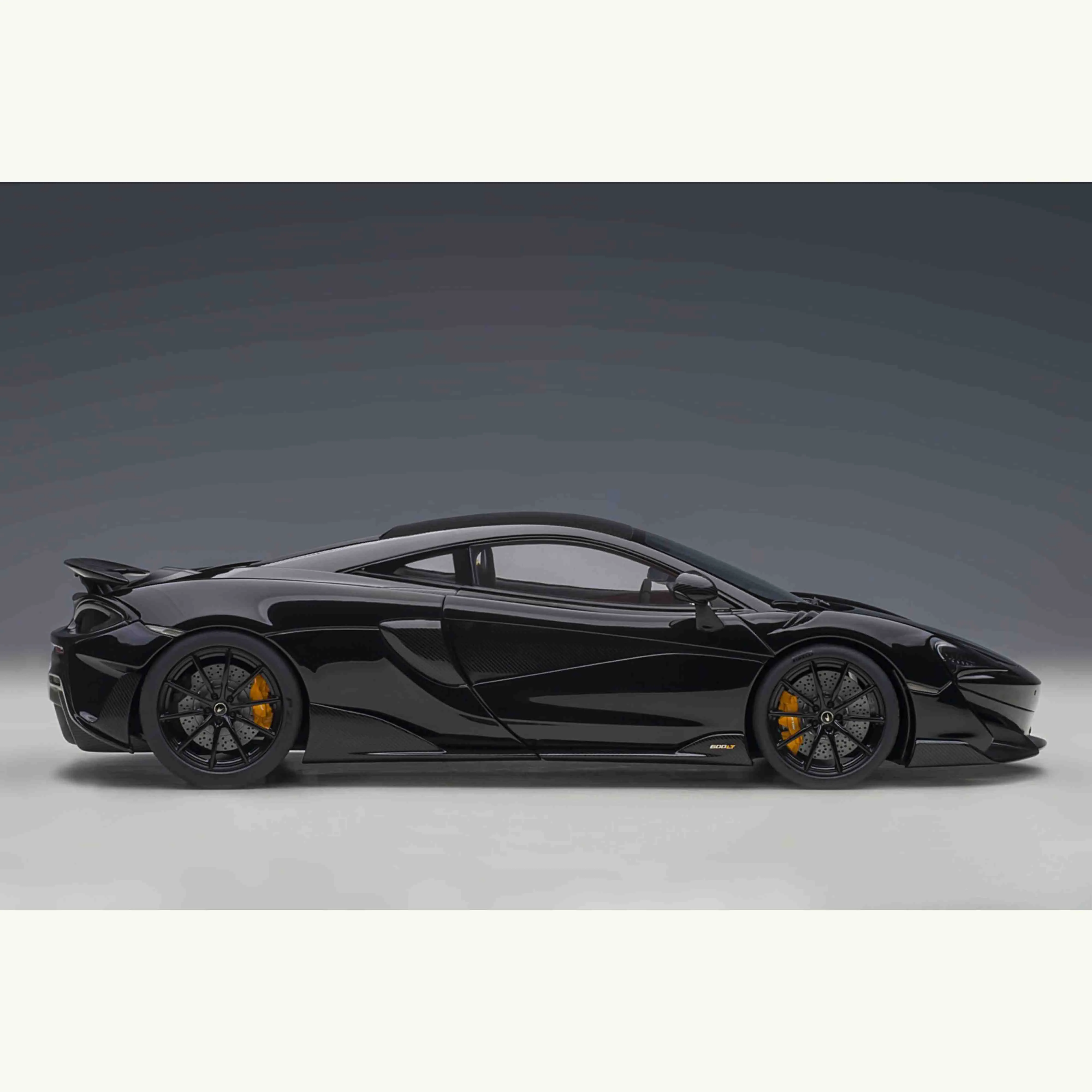 McLaren 600LT 2019 Onyx Black 1/18 - Image 3