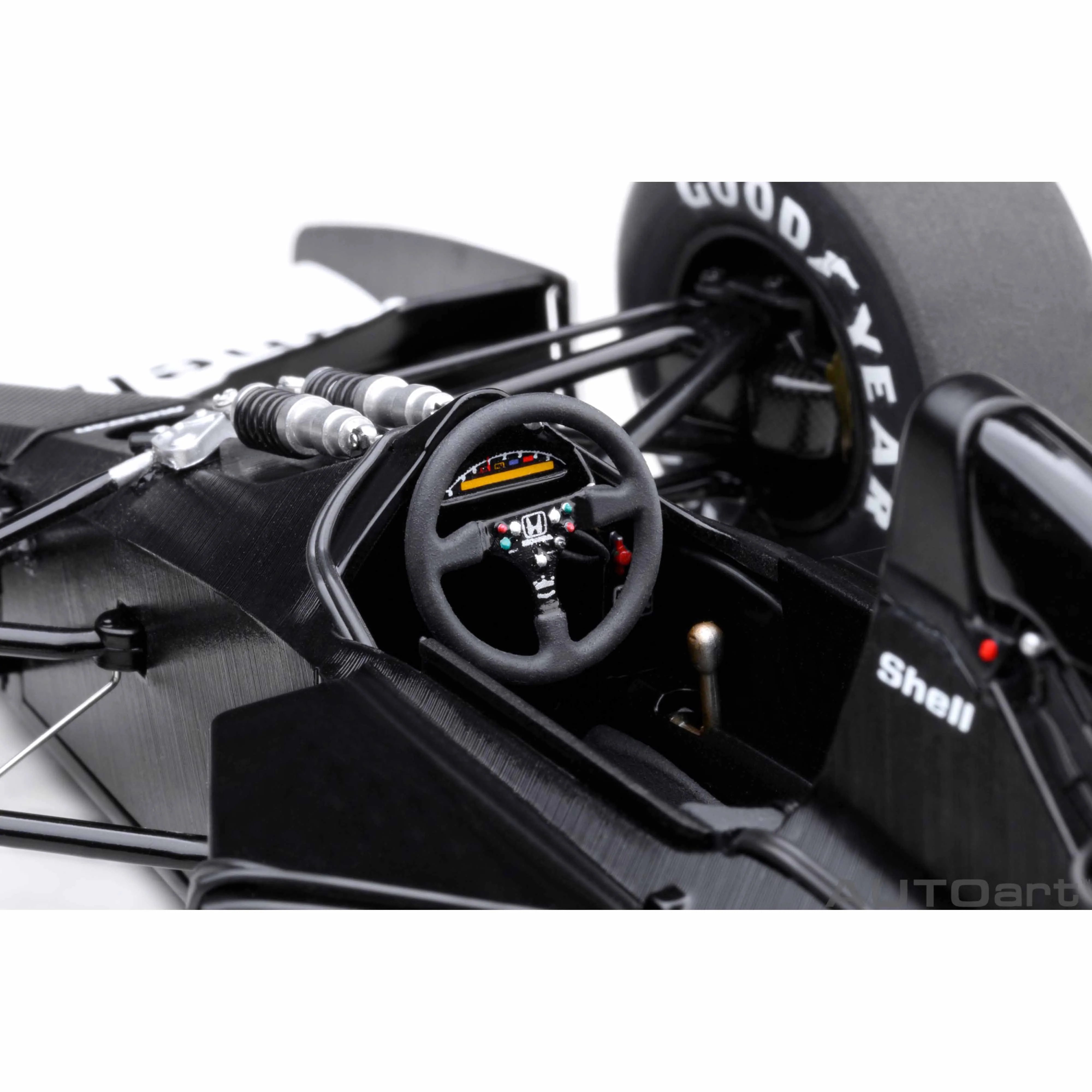 McLaren Honda MP4/6 1991 A.Senna #1 1/18 - Image 10