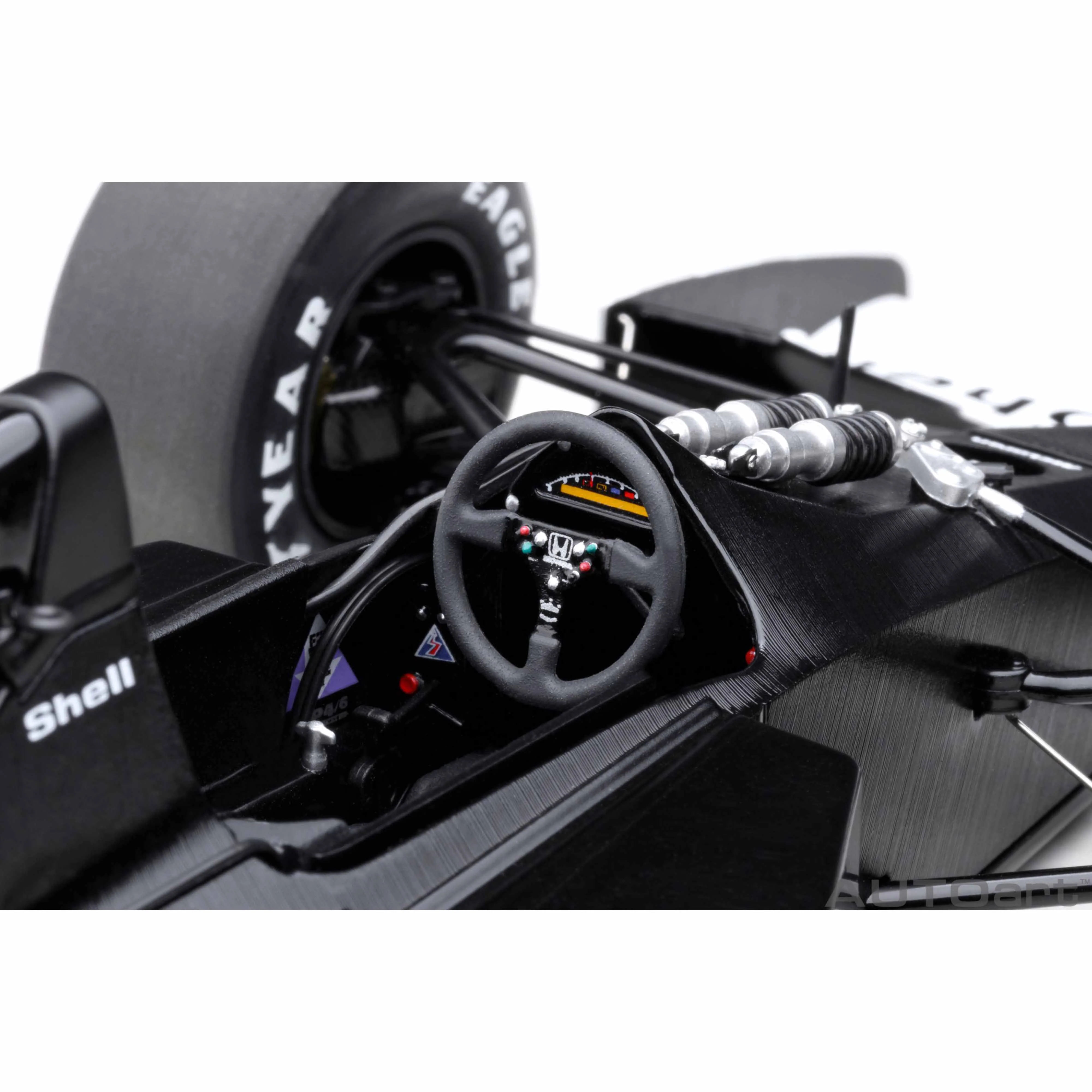McLaren Honda MP4/6 1991 A.Senna #1 1/18 - Image 11