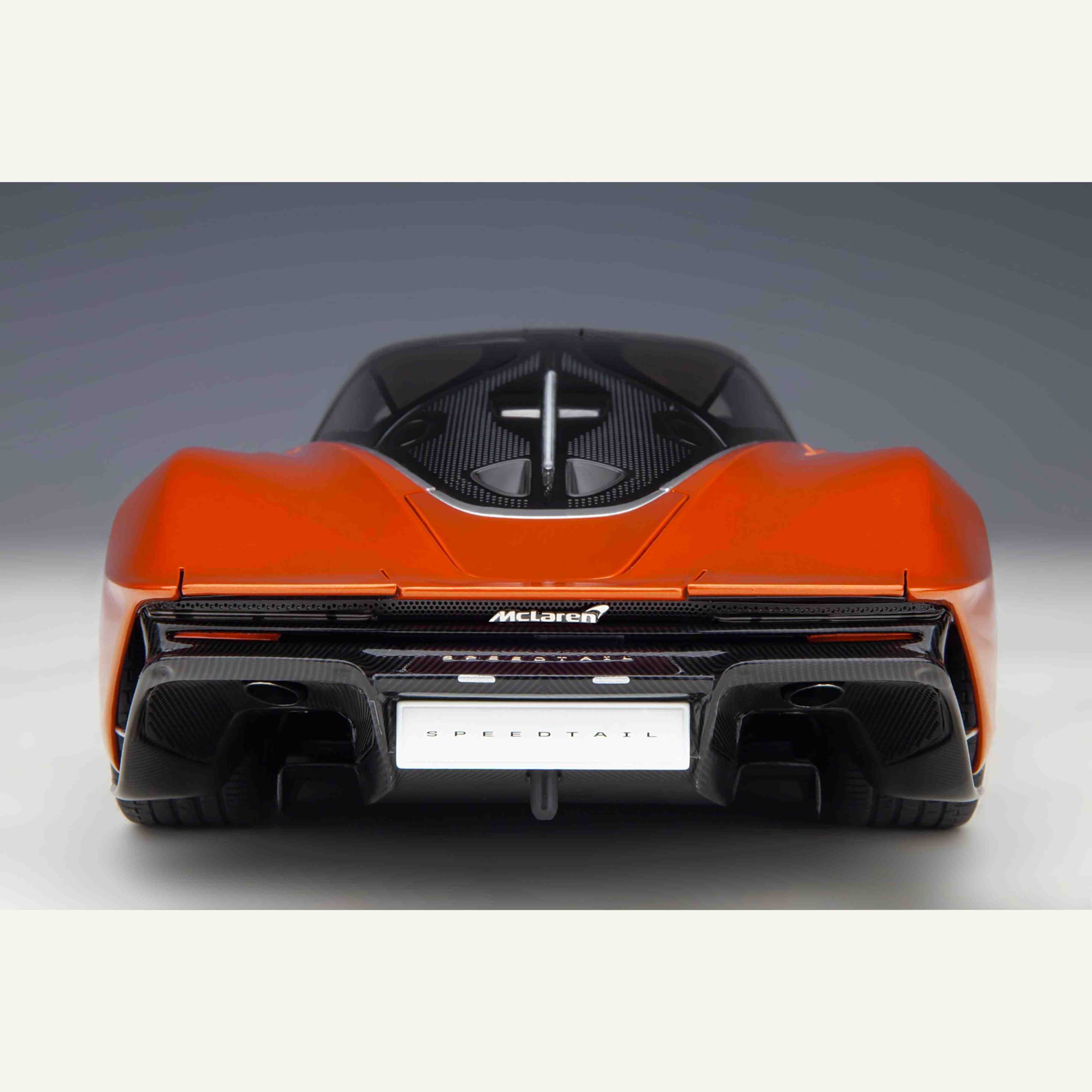 McLaren Speedtail 2020 Volcano Orange 1/18 - Image 5