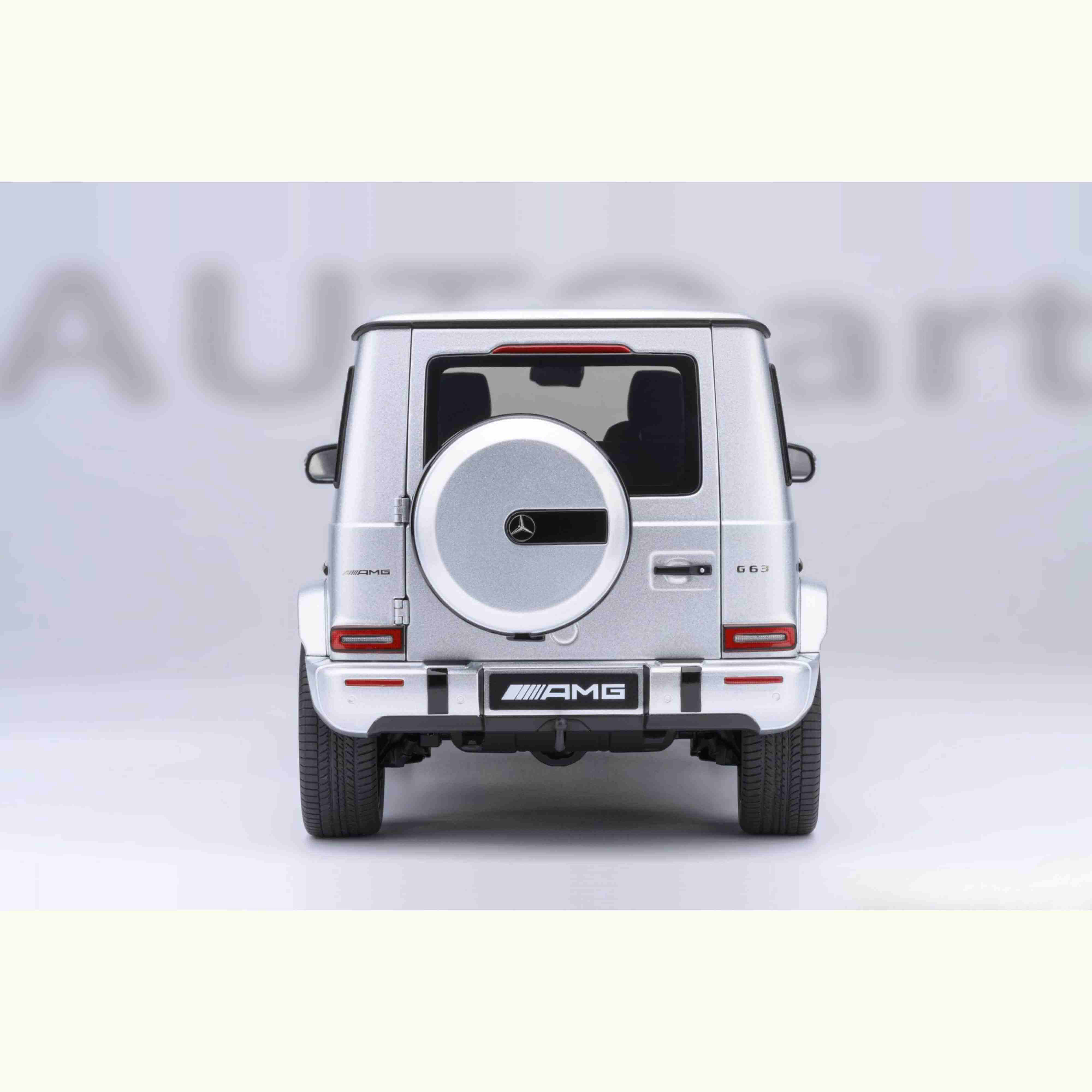 Mercedes-AMG G63 2019 Iridium Silver Metallic 1/18 - Image 5