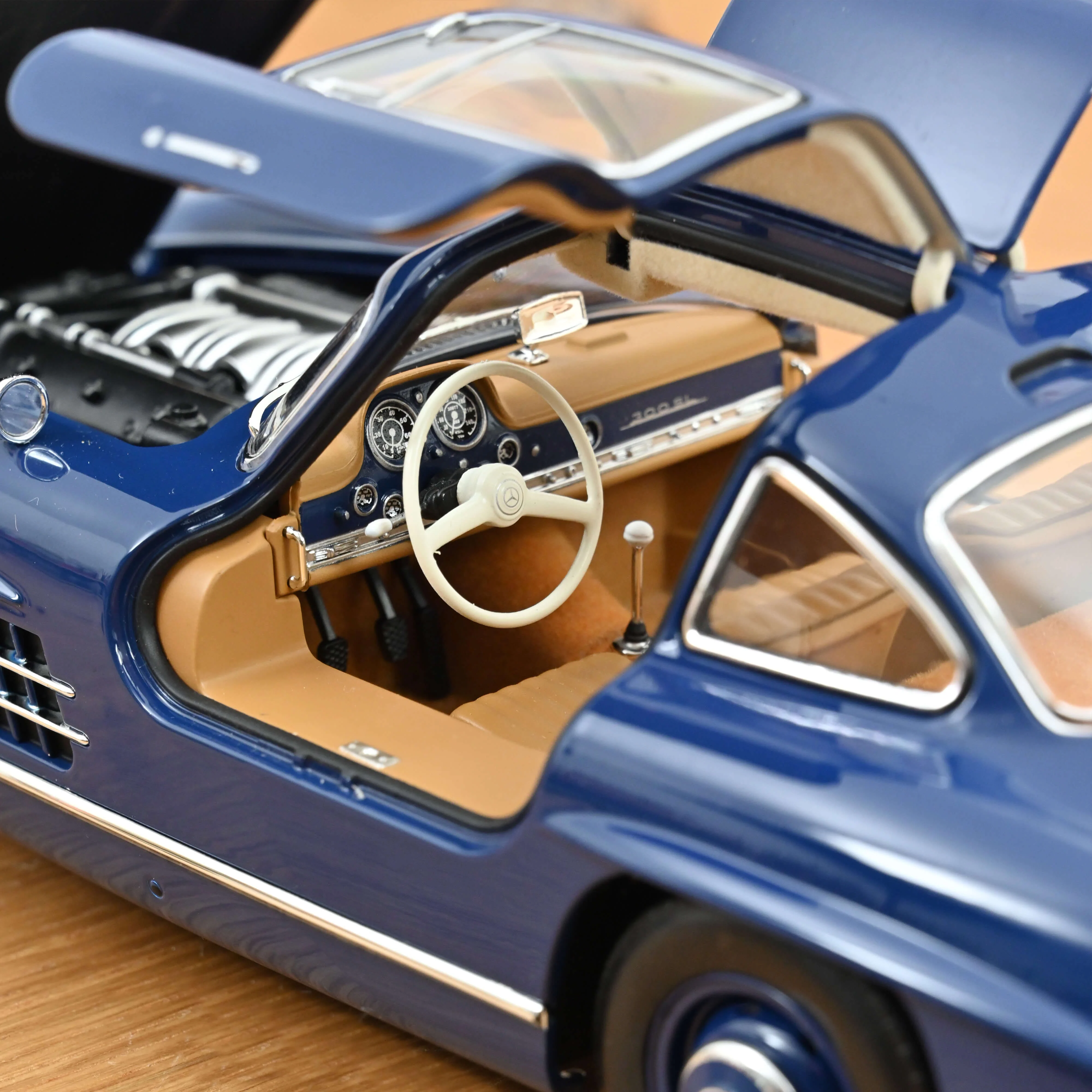 Mercedes-Benz 300 SL 1954 Bleu 1/18 - Image 5
