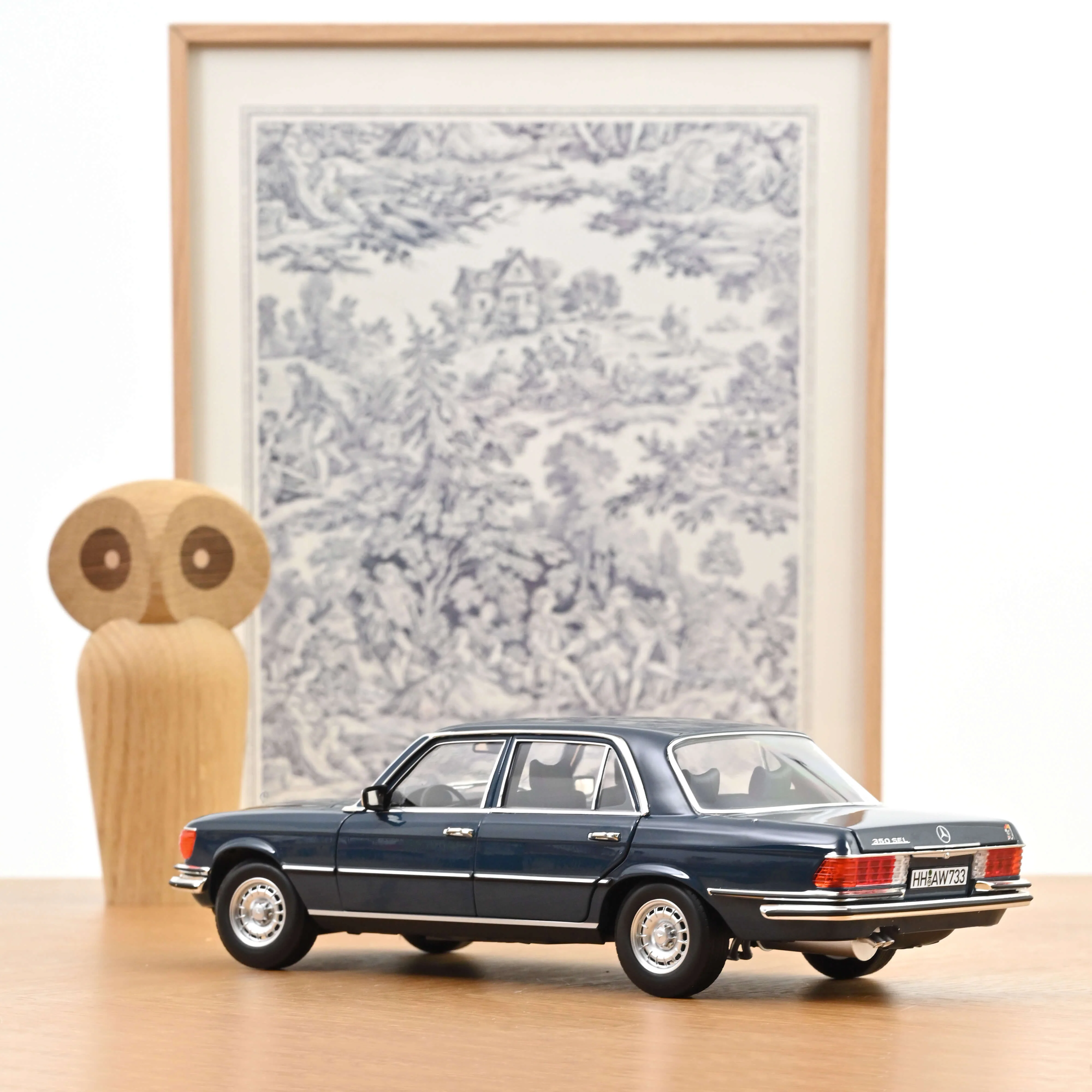 Mercedes-Benz 350 SEL 1979 Bleu Hansa 1/18 - Image 3