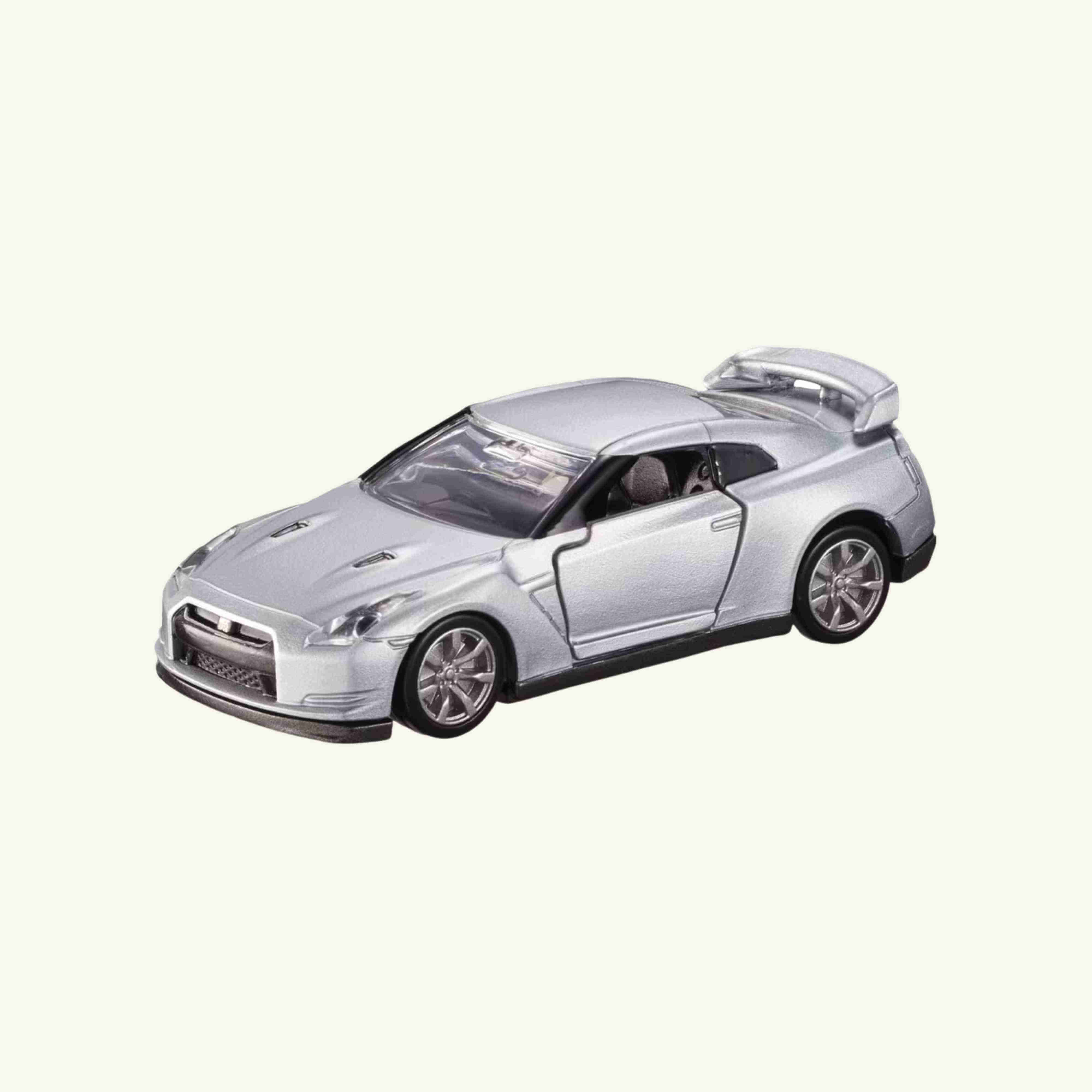 NISSAN GT-R