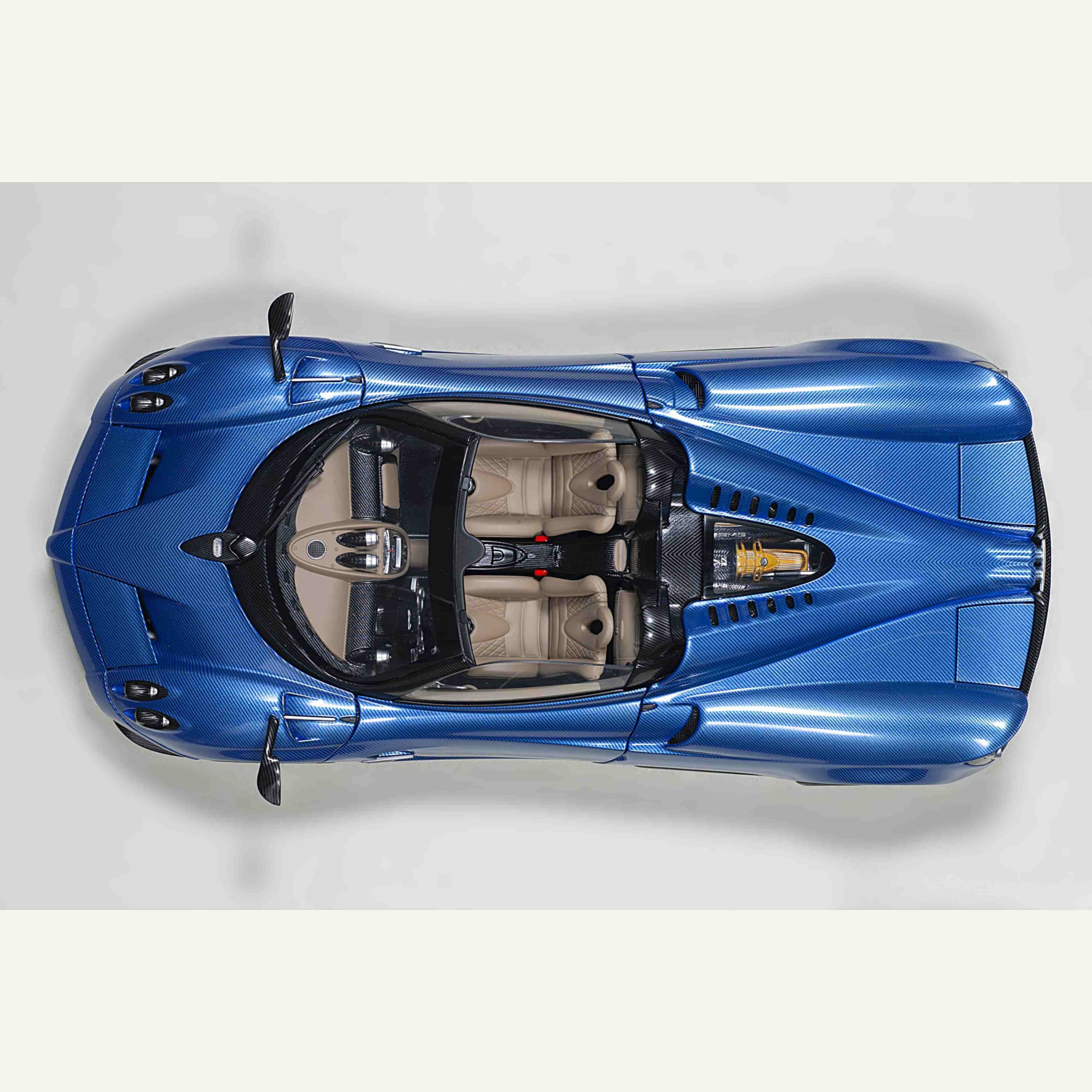 Pagani Huayra Roadster 2017 Blu Tricolore Carbone 1/18 - Image 6