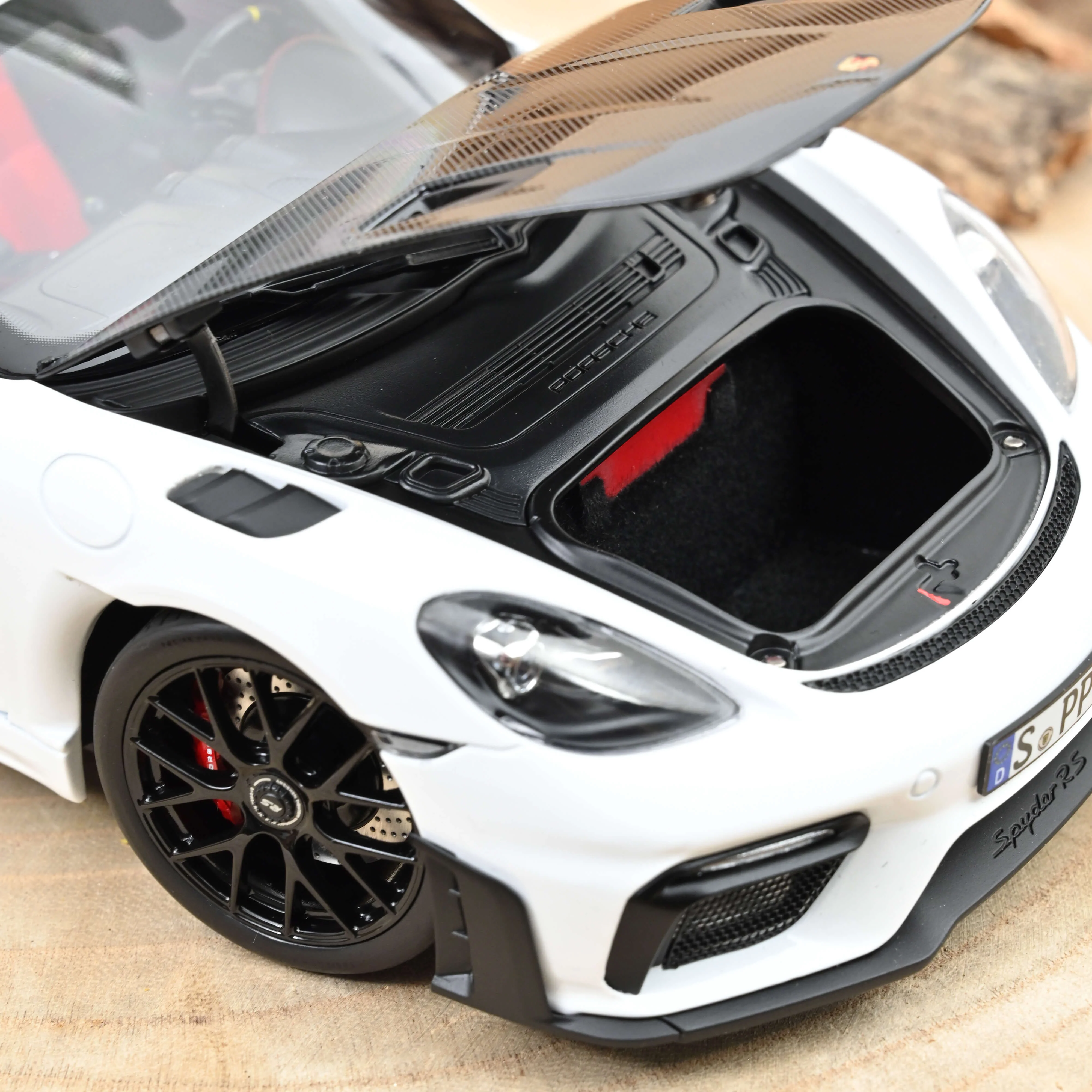 Porsche 718 Spyder RS Pack Weissach 2023 Blanc 1/18 - Image 6