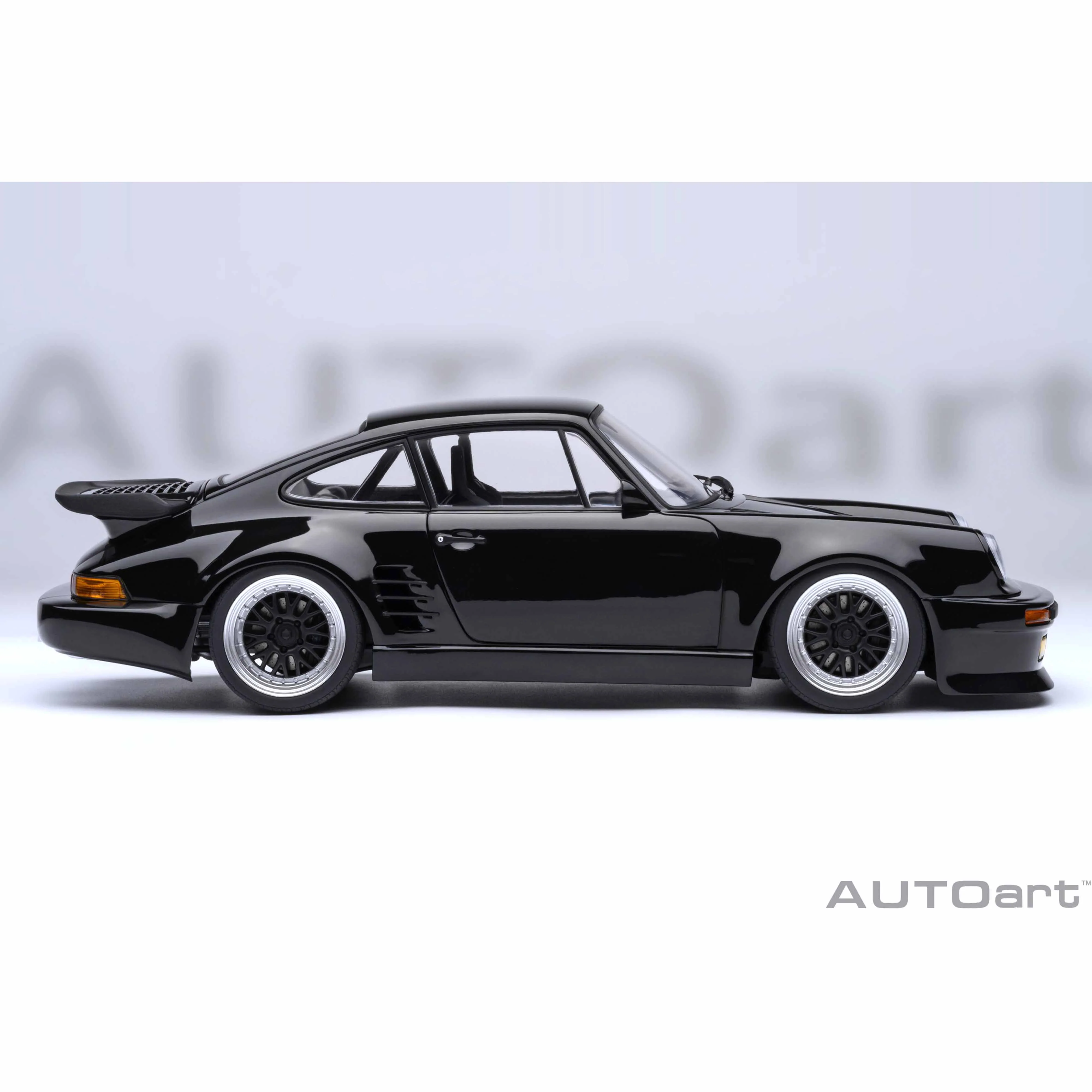Porsche 911 (930) Turbo Wangan Midnight « Blackbird » 1/18 - Image 4
