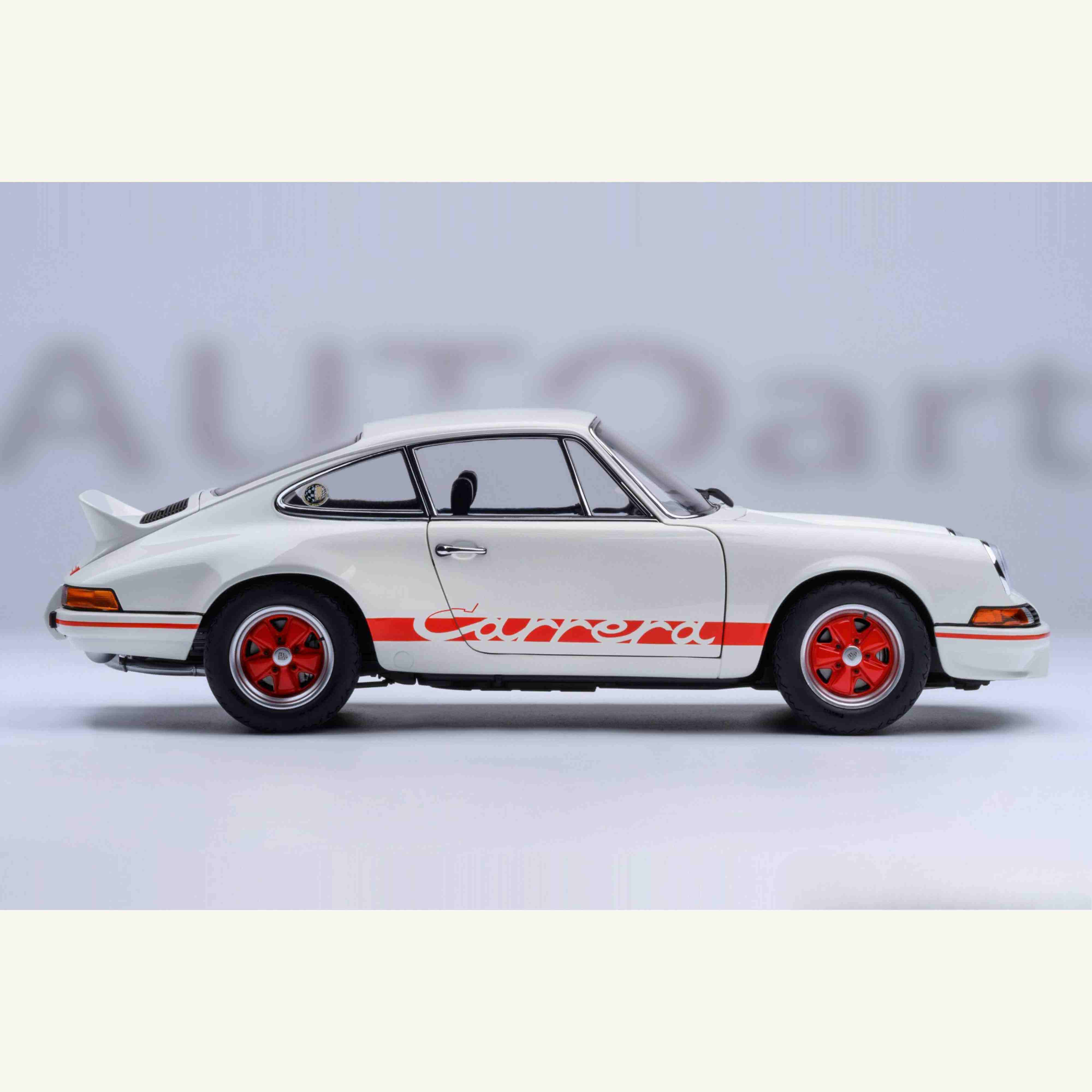 Porsche 911 Carrera 2.7 RS Grand Prix Blanc / Bandes Rouges 1/18 - Image 3