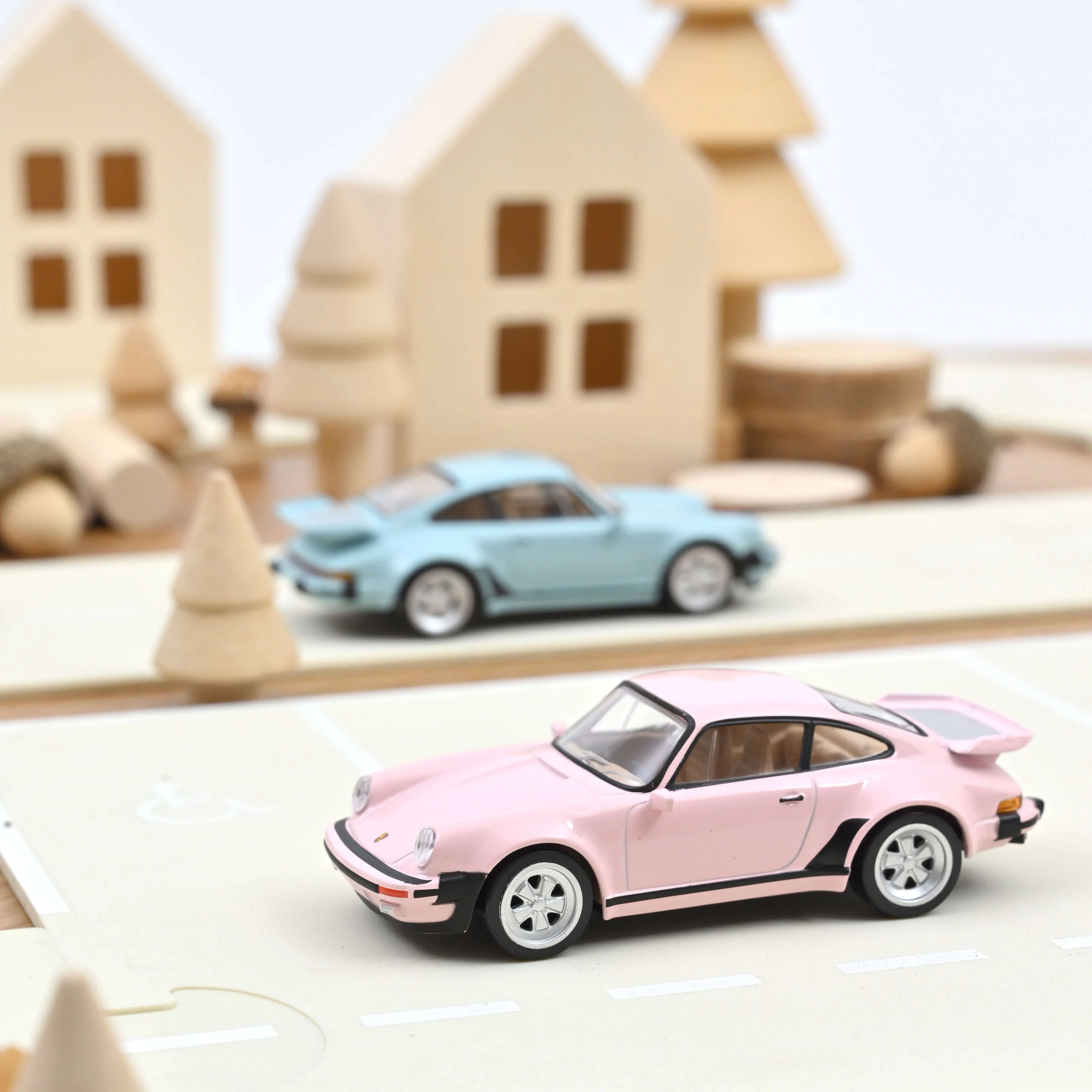 Miniature 1
