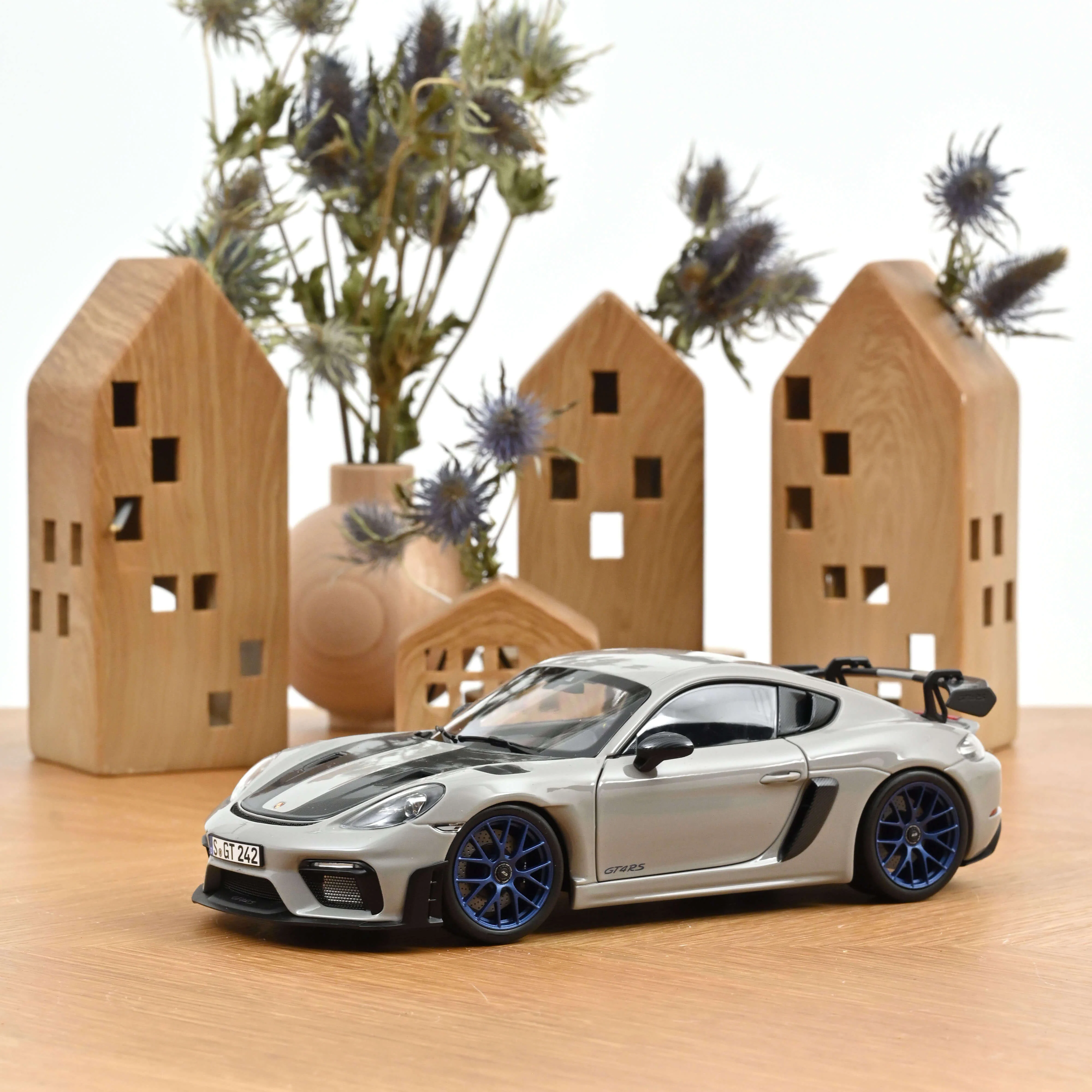 Miniature 1