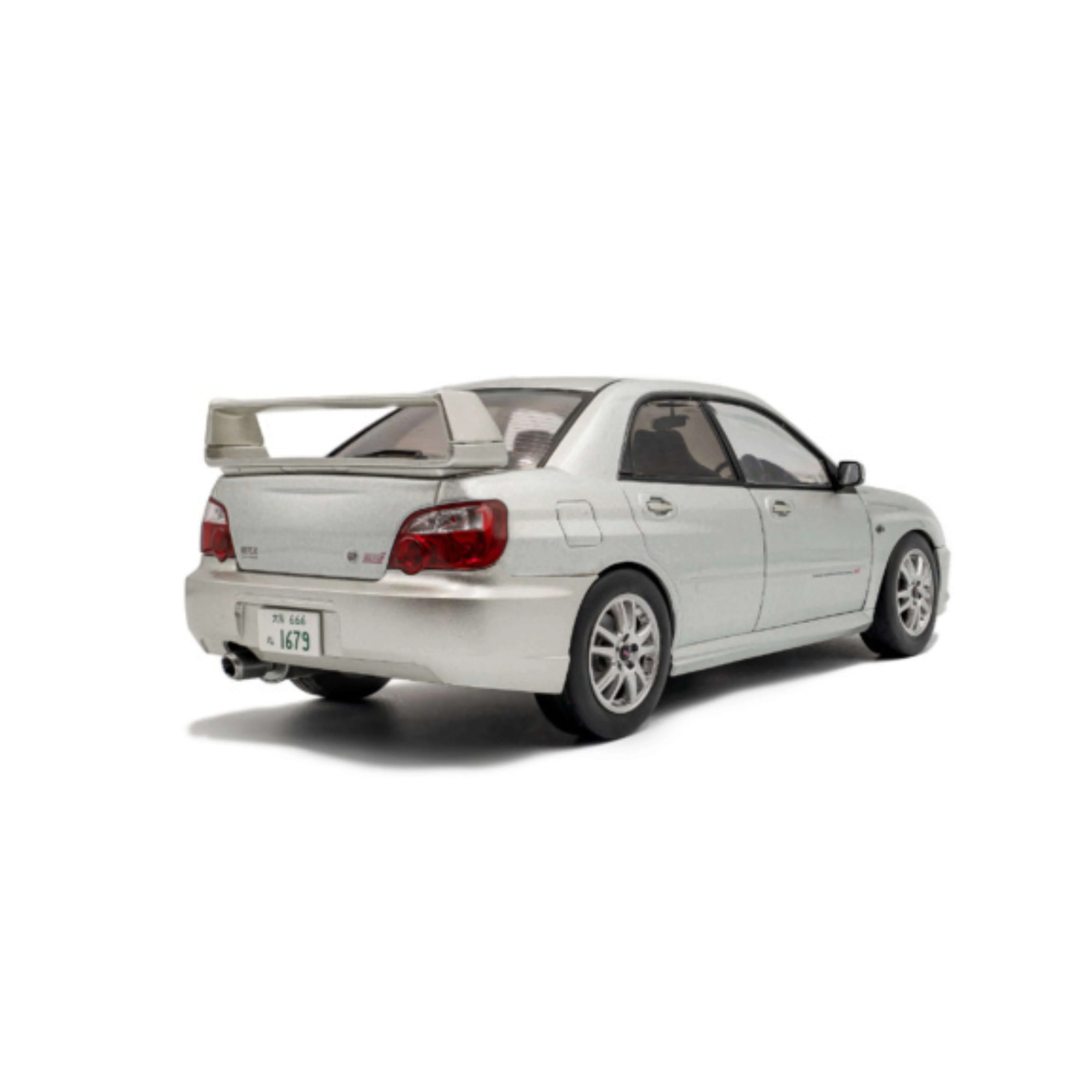 Subaru Impreza WRX STI Premium Effet Argent 1/18 - Image 6
