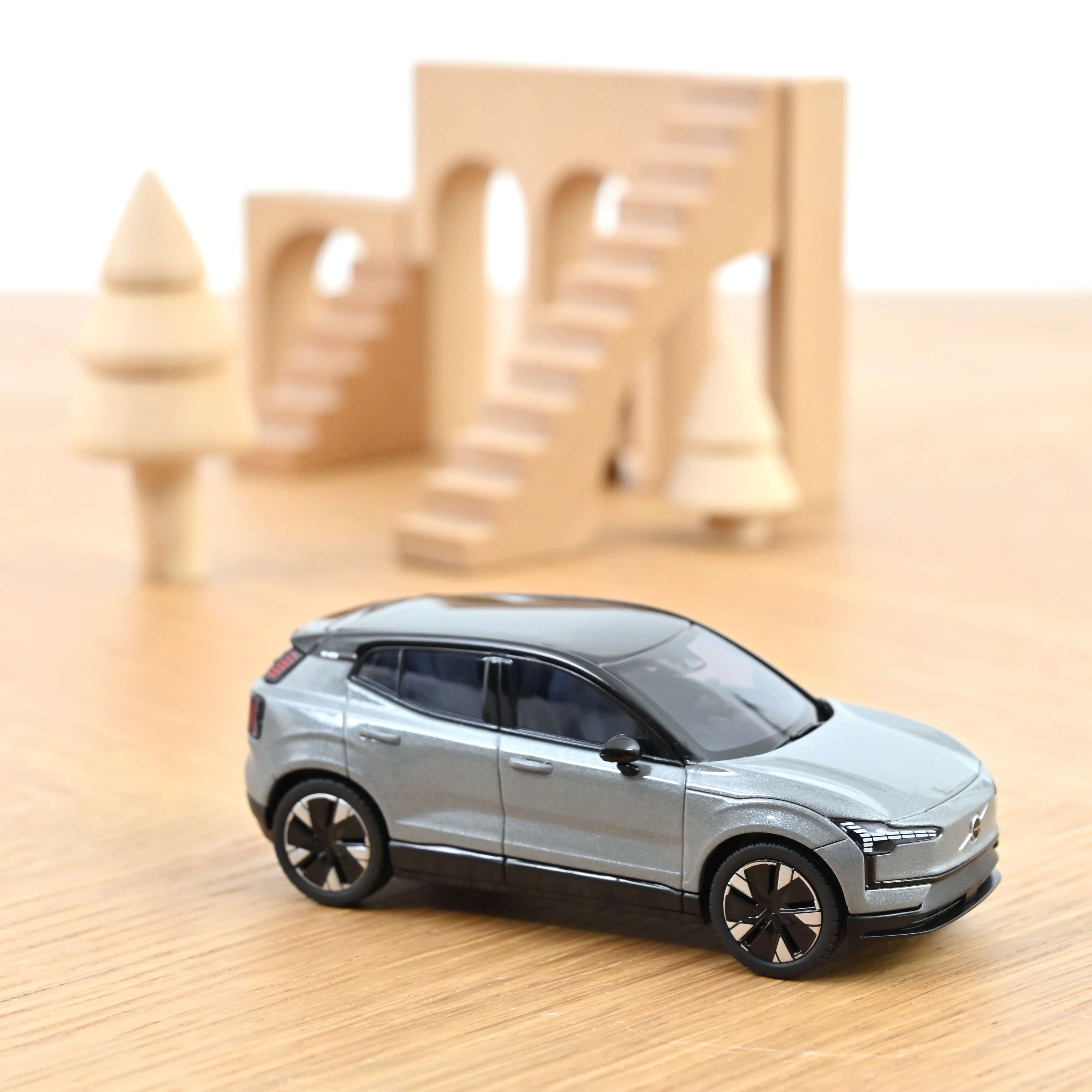 Miniature 1