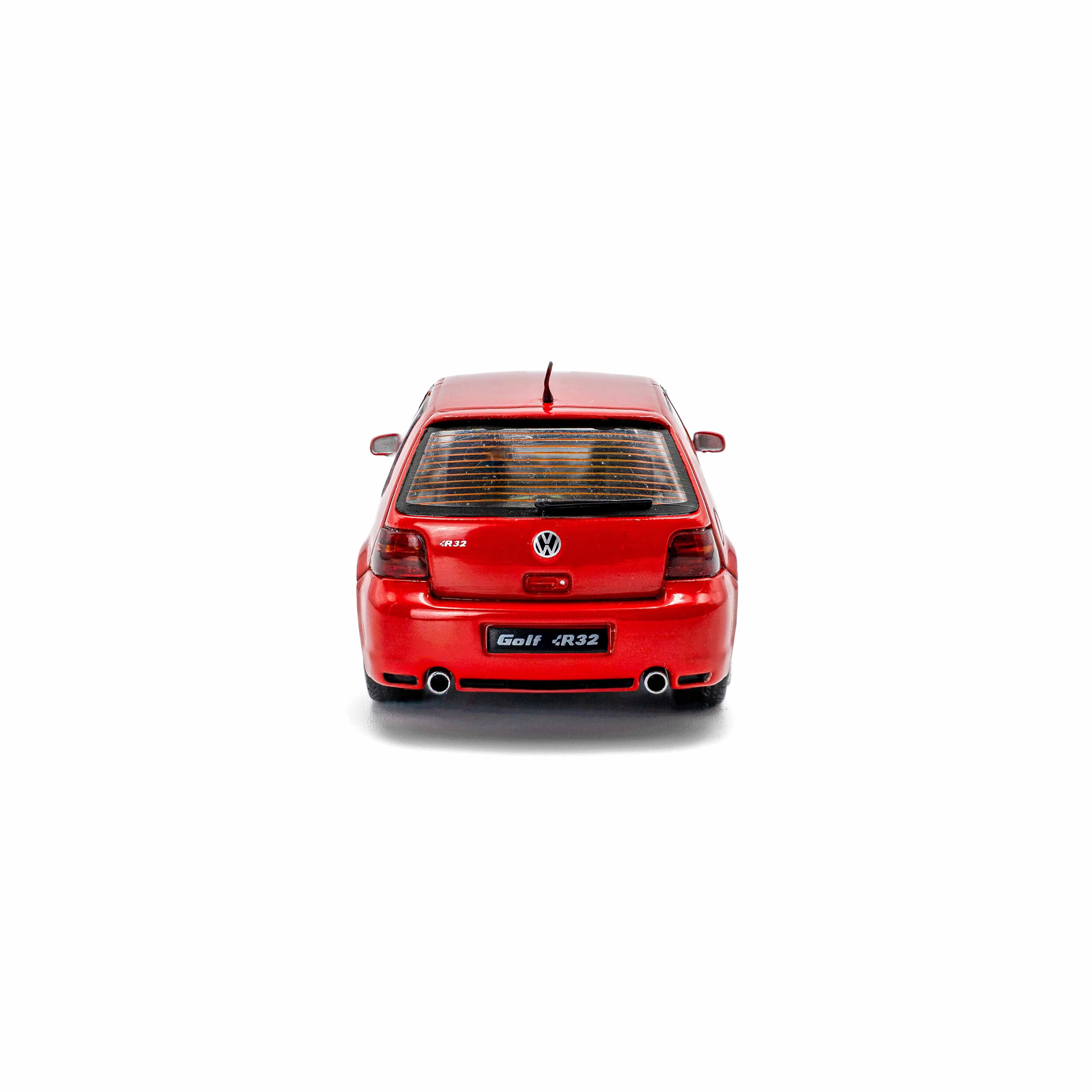 VW Golf IV R32 Rouge Toronto 2003 1/43 - Image 3